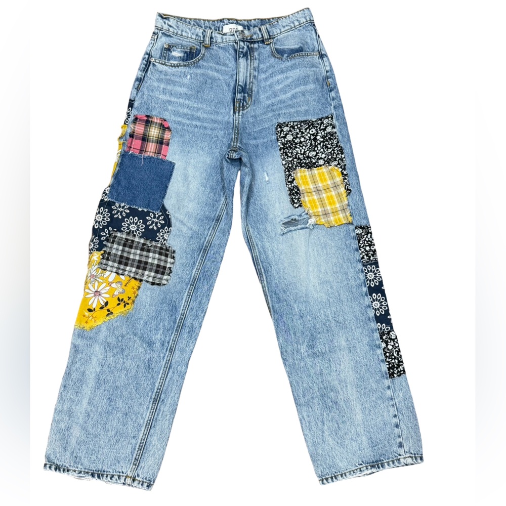 ✨ BDG x Urban Renewal Remade Patchwork High-Rise Baggy Jeans Size 29 - Picture 3 of 14